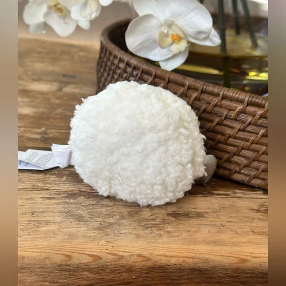 Jellycat Snowball FAST SHIP Gift Idea NEW WITH TAGS rare collectable -001 - Picture 2 of 2